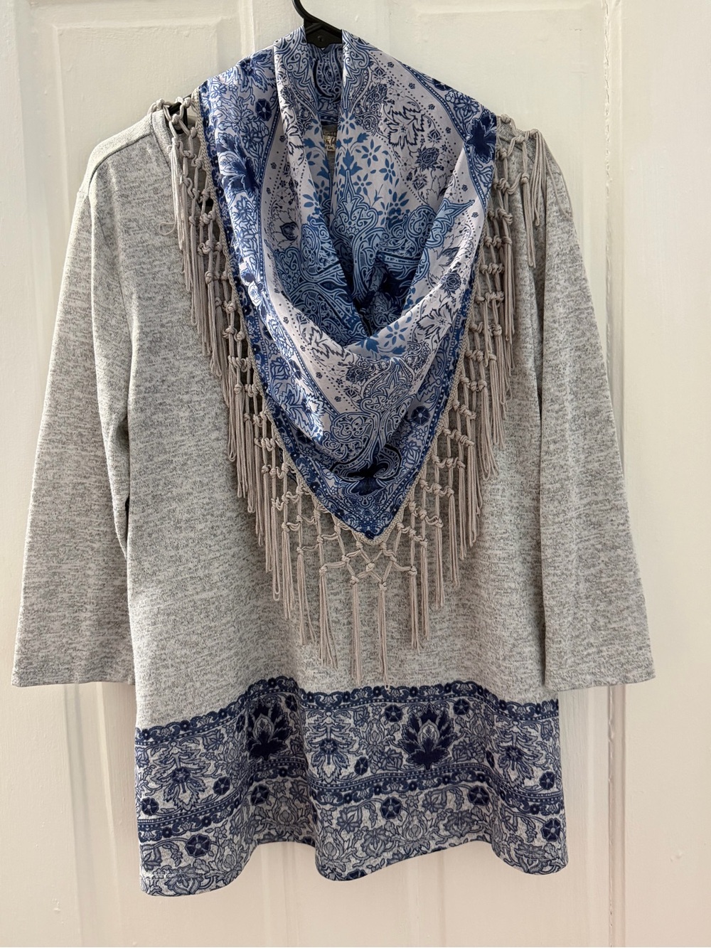 ONE WORLD Gray Top with Blue Paisley Trim and Fringe Scarf